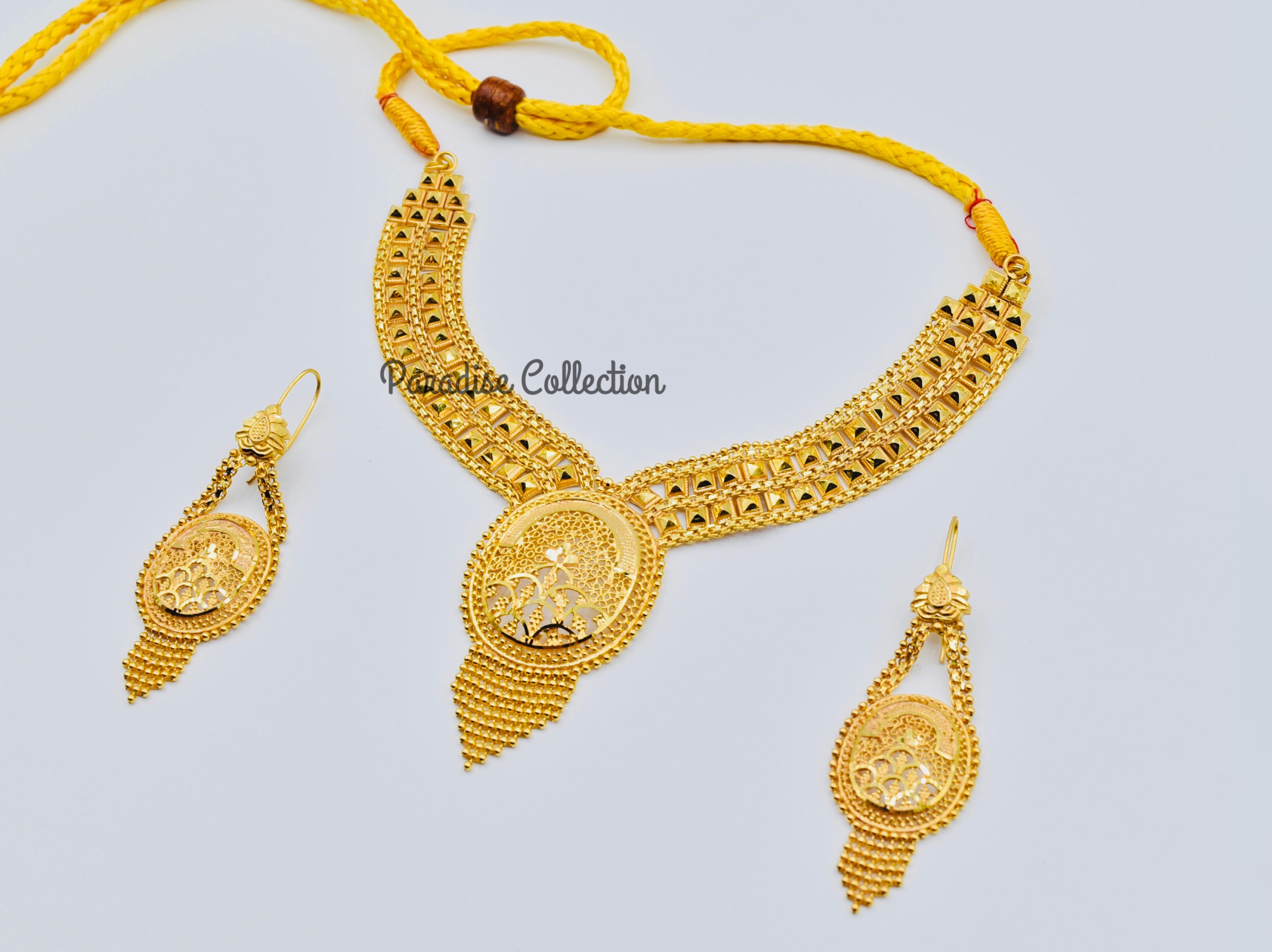 The Fine Choice Necklace Set β Timeless Elegance Paired With a FREE Jewellery Box