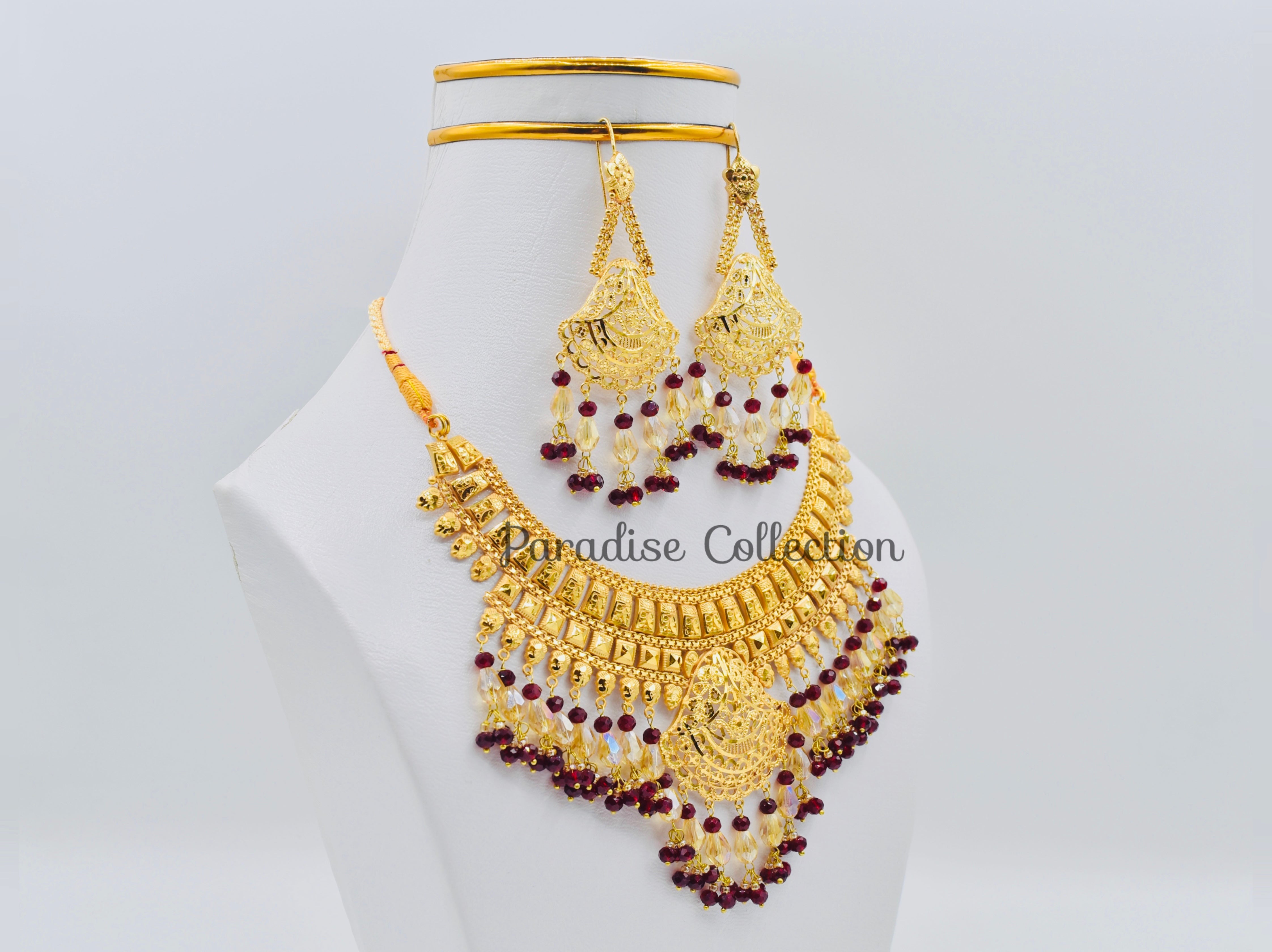 LUXURY NECKLACE SET + FREE JEWELRY BOX 💎🎁