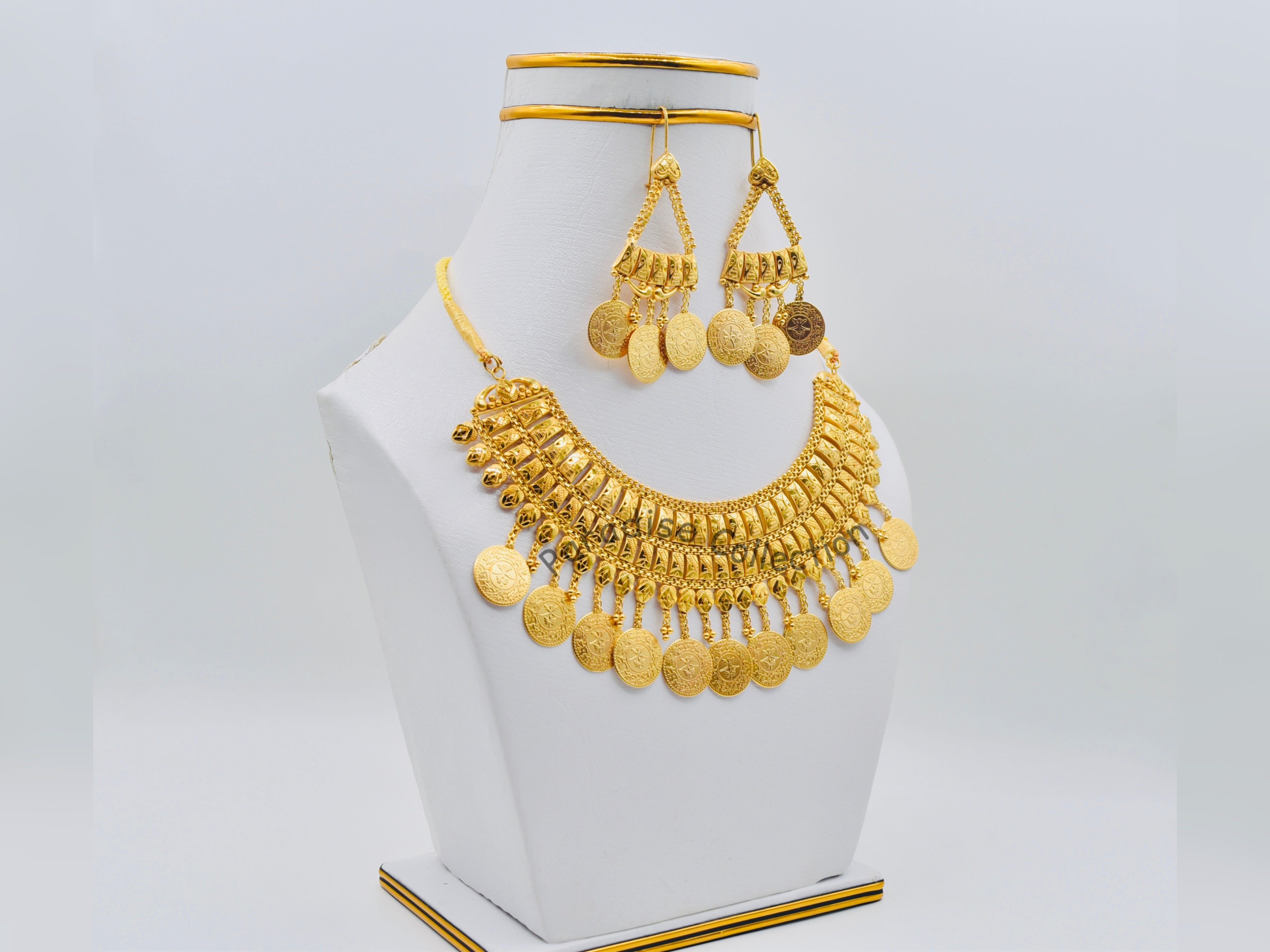 LEVEL UP YOUR STYLE 💫 NECKLACE SET THAT TURNS HEADS 🔥