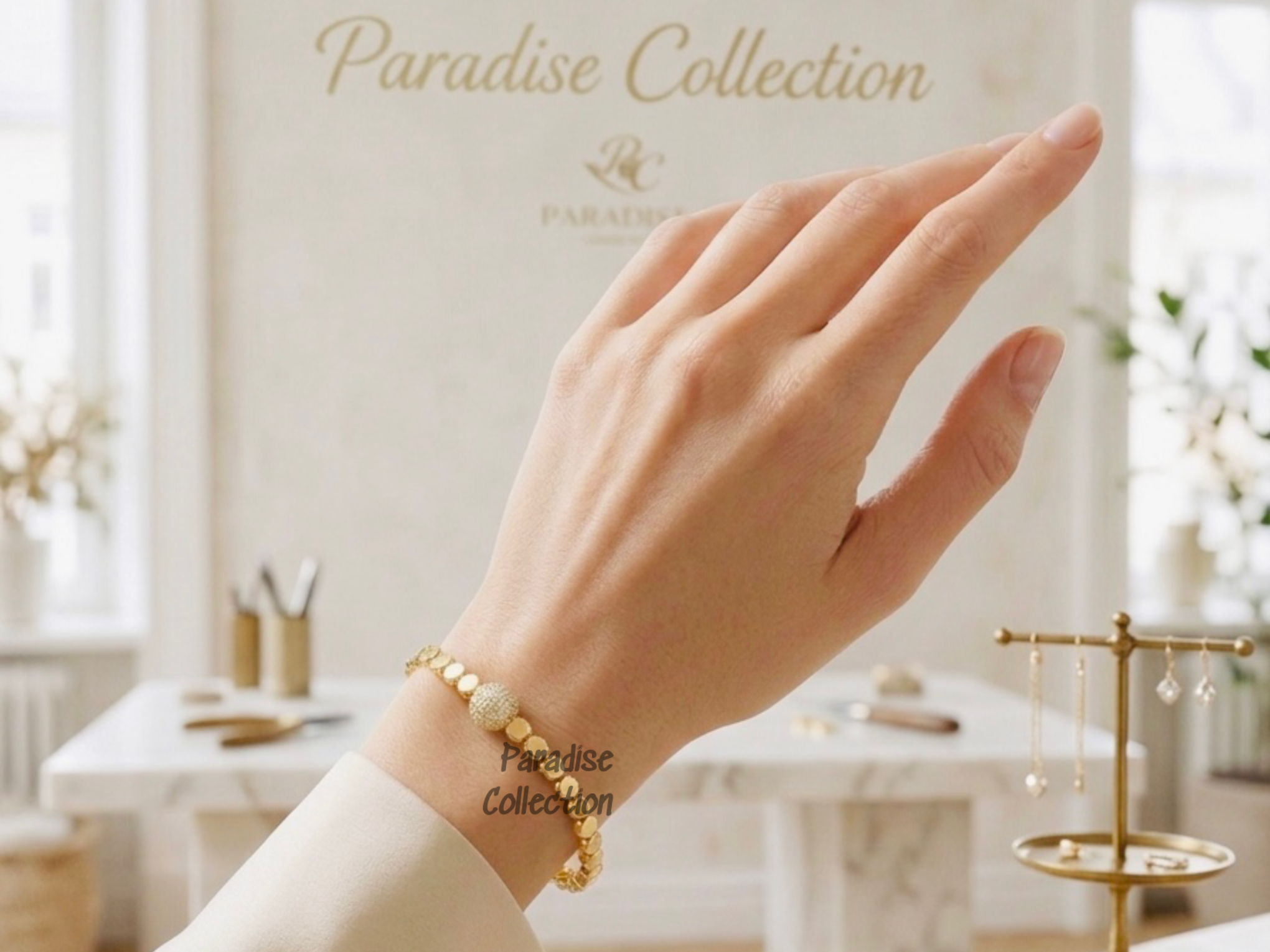 Glamorous Bracelet Set – Free Jewellery Box Included
